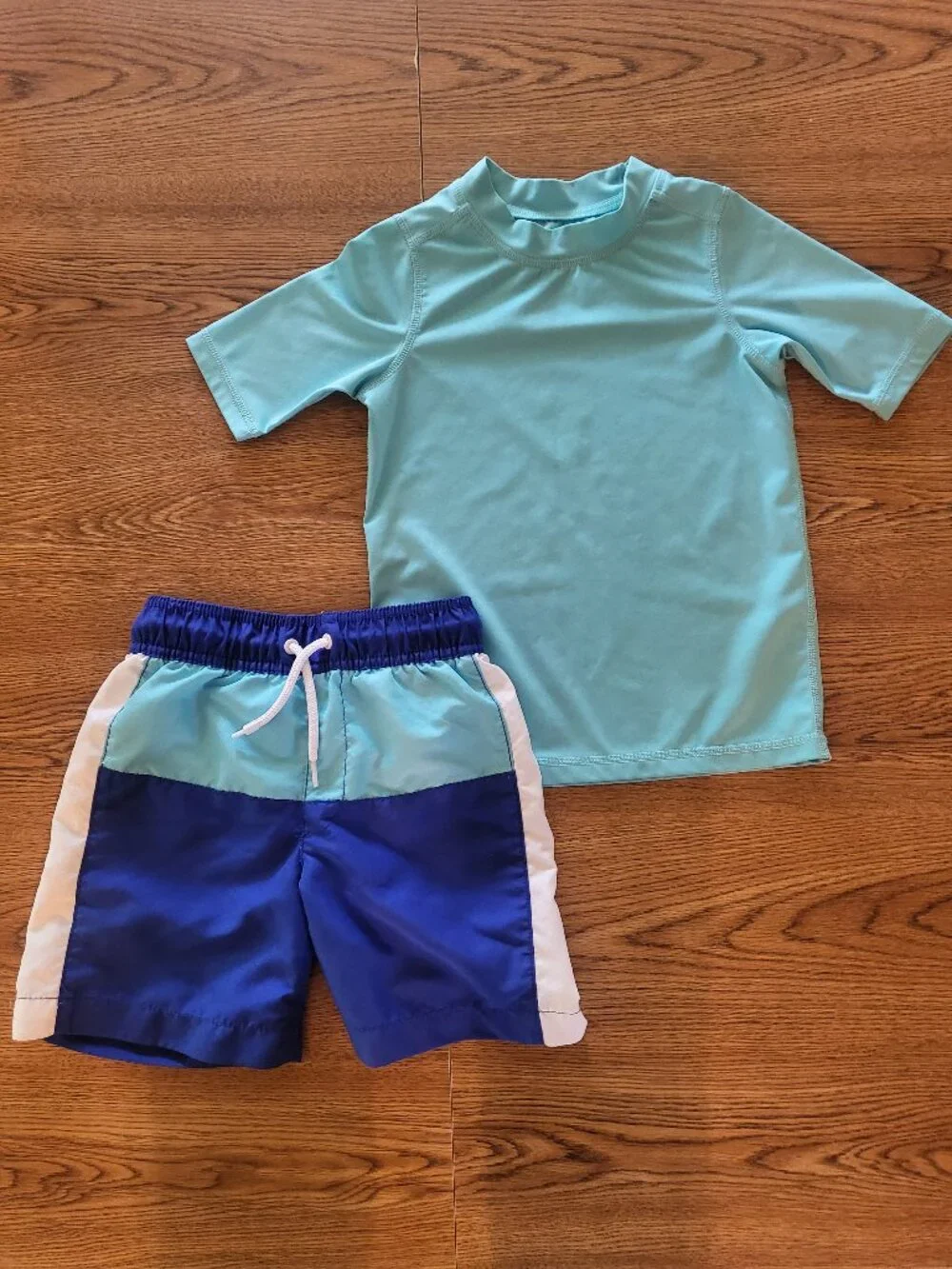 Boys Swim Set and Shorts Bundle The Childrens Place Size 5/6